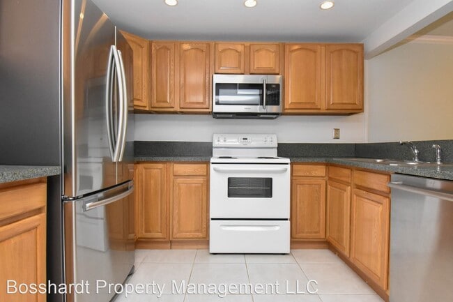 Building Photo - 3 br, 2 bath House - 2550 SW 14th Drive