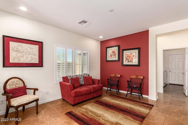 Foto del edificio - 21262 N 36th Pl