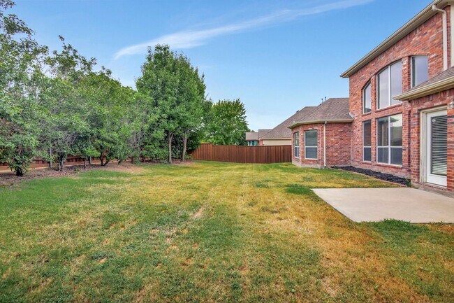 Building Photo - Stonebridge Ranch Beauty