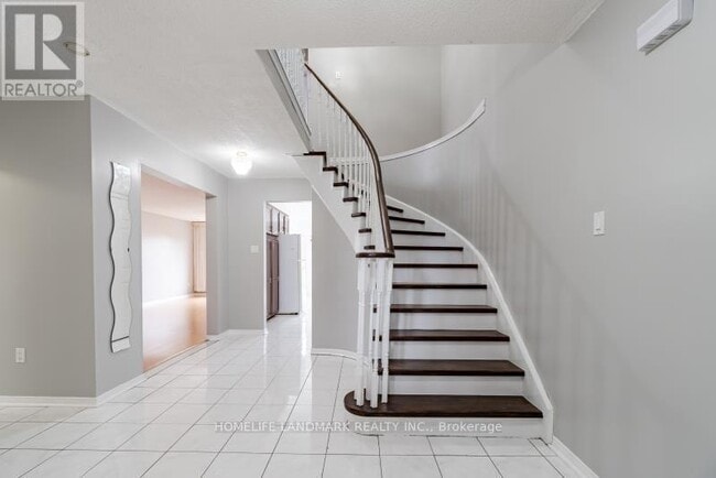 Building Photo - 5235 Astwell Ave