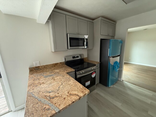 Foto del edificio - 5918 Woodside Ave