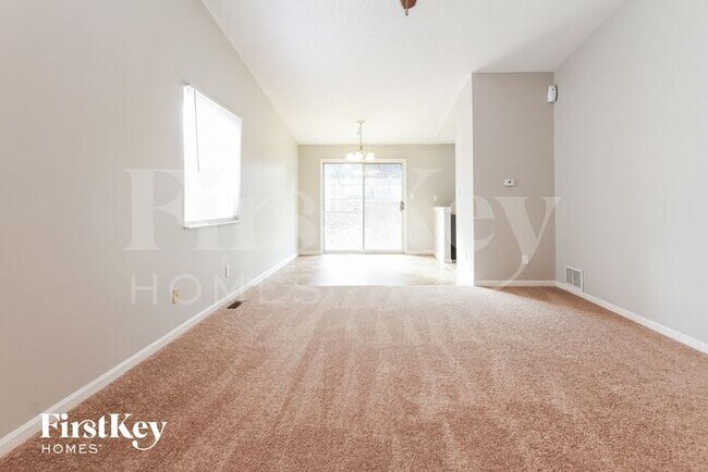 Foto del edificio - 6338 Perry Pines Ct