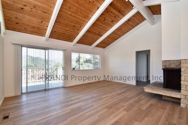 Building Photo - 239 Coleman Dr