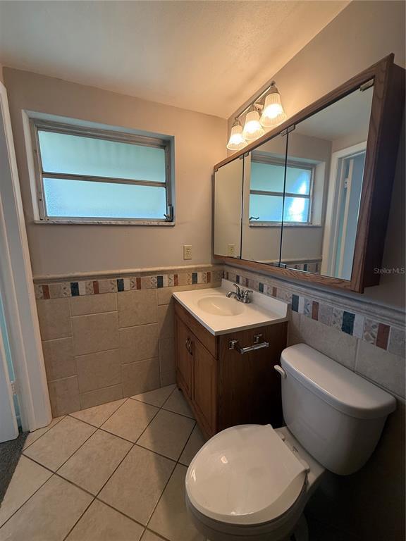 Building Photo - 3525 Springfield Dr