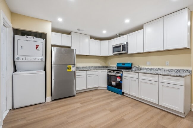 Photo - 1812 Benning Rd NE (Washington, DC) Apartment