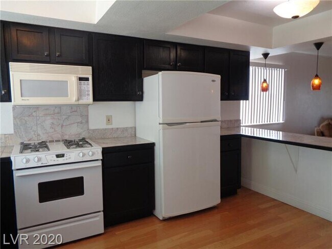 Foto del edificio - 2807 Tulip Ct