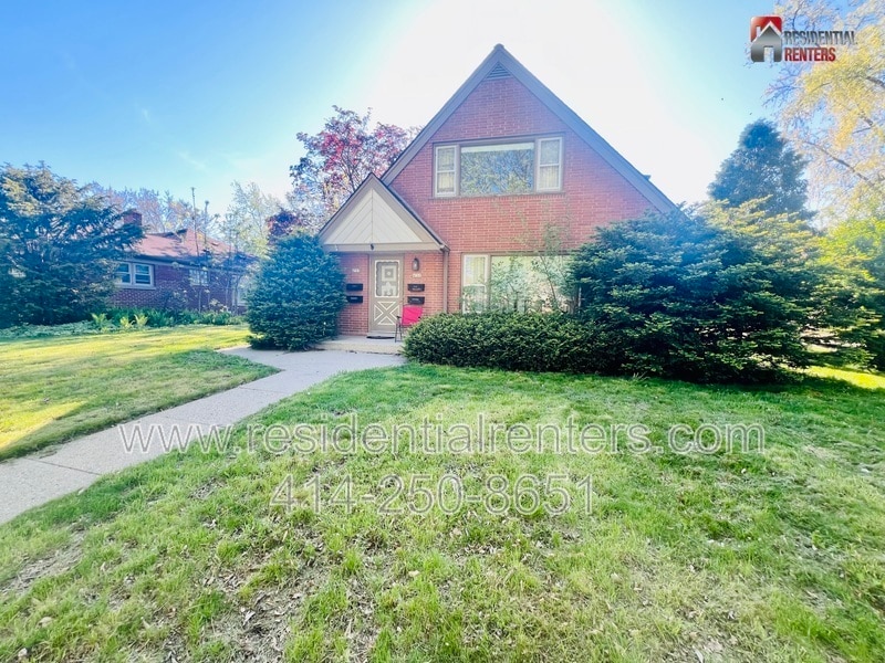 Primary Photo - 4713 N 90th St