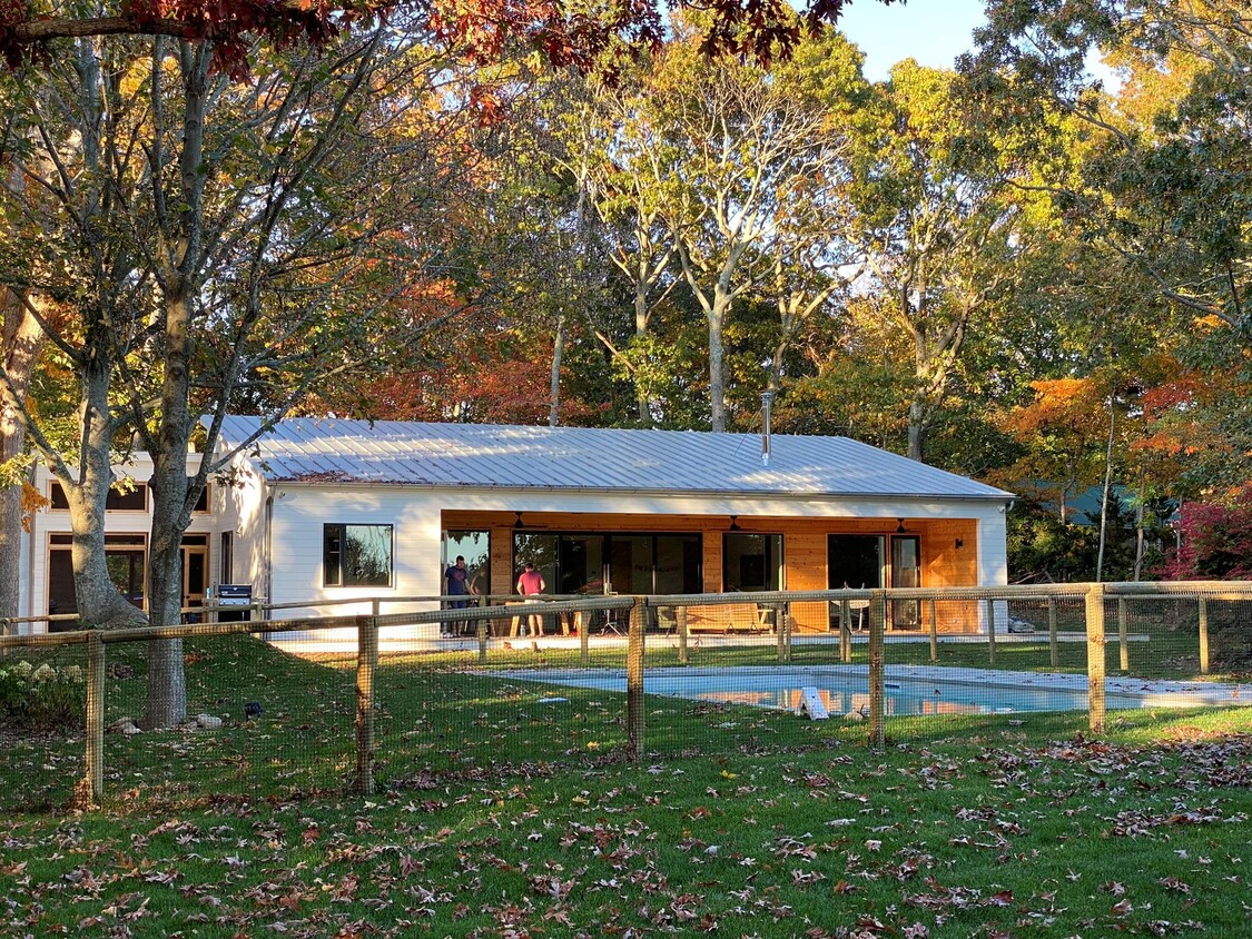 Foto principal - 6710 Soundview Ave