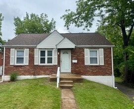 Building Photo - 4533 Stivers St