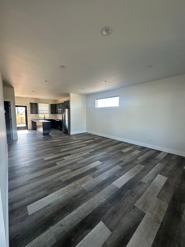 Foto del edificio - 507 Spaniel Ln