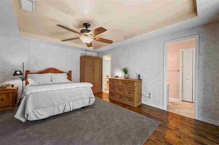 Foto del edificio - 428 Park Bend Dr