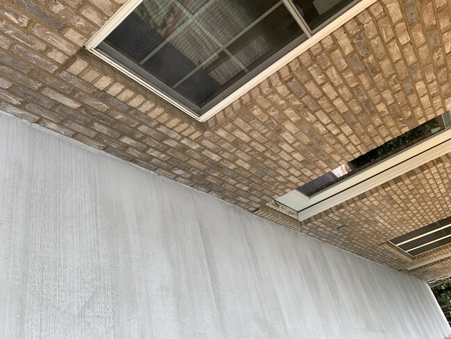 Foto del edificio - 846 Otter Lake Loop