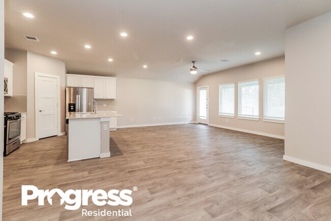 Building Photo - 12273 Council Grove Dr