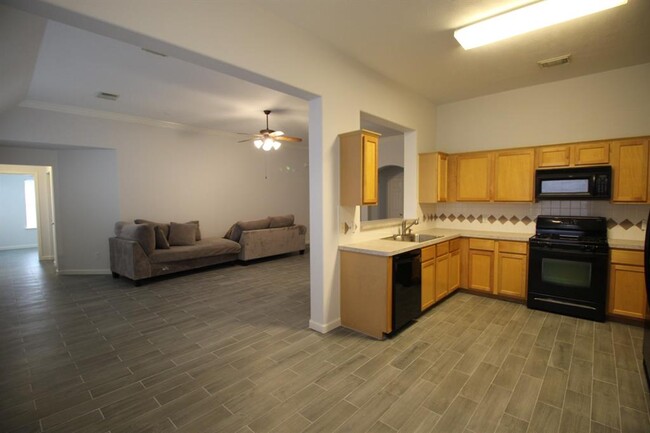 Foto del edificio - 18127 Timber Crossing Ln