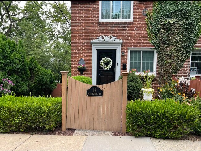 Photo - 17 Pennsylvania Ave House