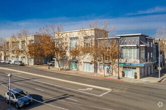 Building Photo - Museum Park