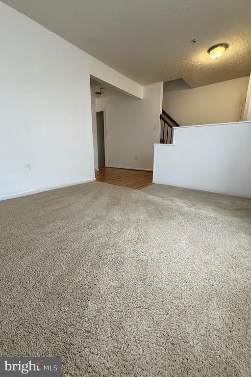 Foto del edificio - 16318 Brooktrail Ct