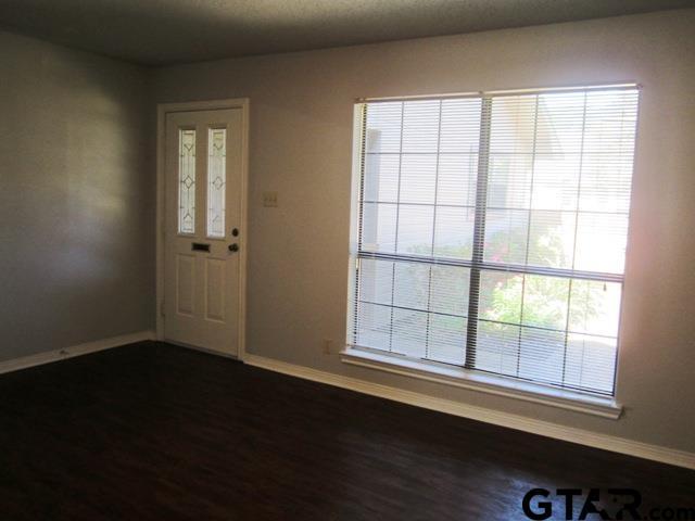 Building Photo - 406 Woodland Hills Dr