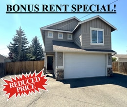 Building Photo - 2711 Airport Rd