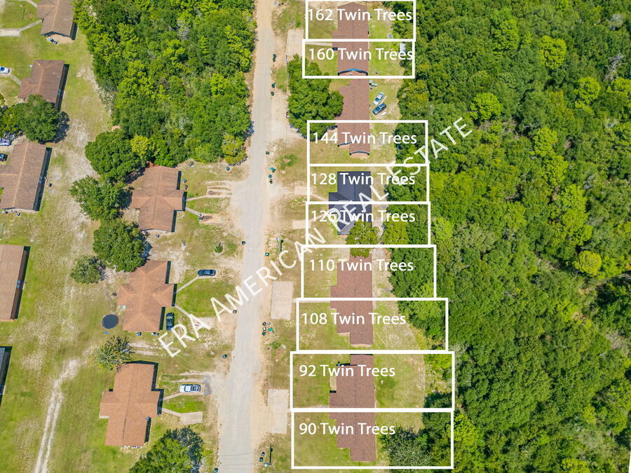 Foto principal - 108 Twin Trees Dr