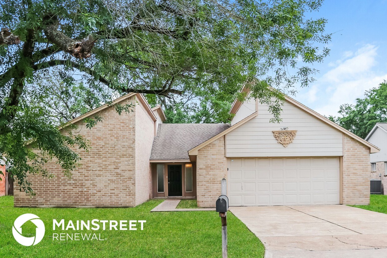 Primary Photo - 10531 Mills Walk Dr