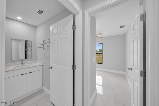 Foto del edificio - 2607 NW 22nd St