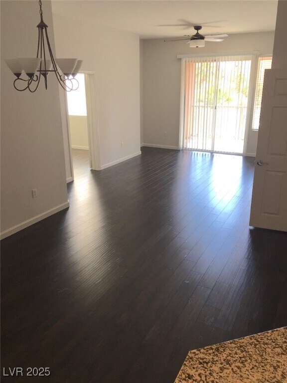 Foto principal - 15 E Agate Ave