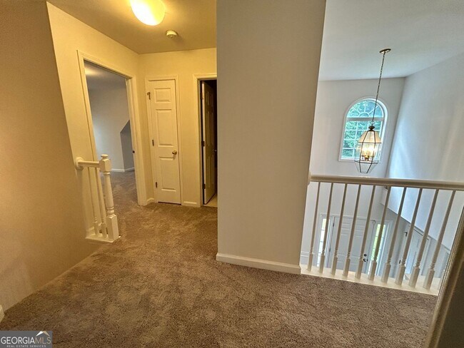 Foto del edificio - 3115 Maple Terrace Dr