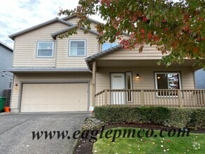 Building Photo - 13820 SE Campfire Way