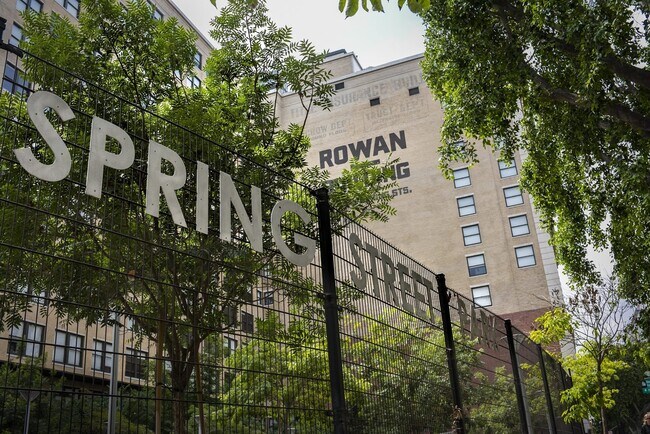Rowan Building on Spring St - 460 S Spring St