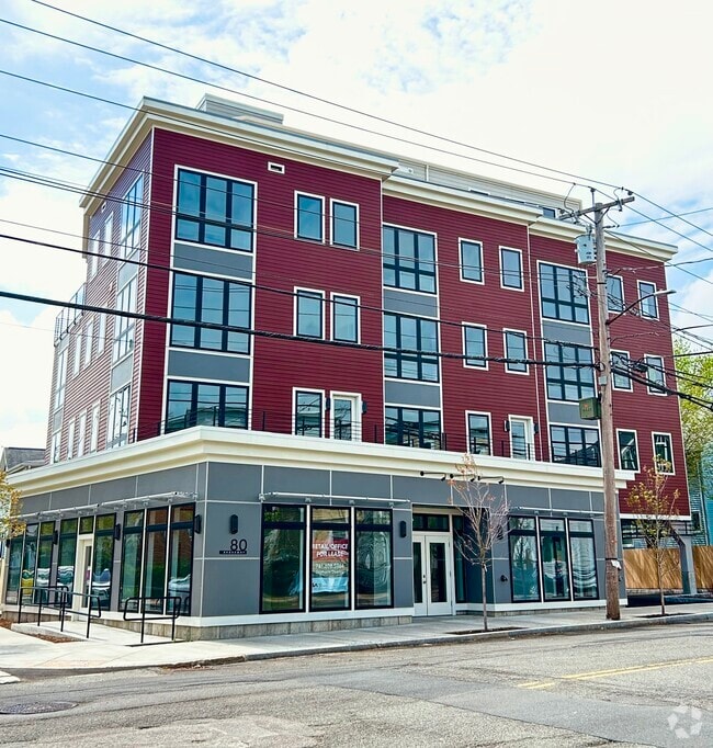 Building Photo - 80 Broadway