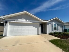 Building Photo - 5128 Sienna Dr