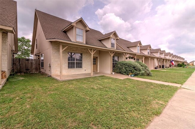 Building Photo - 126 Sandstone Dr