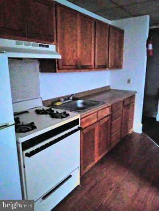 Primary Photo - 51 MacDade Blvd