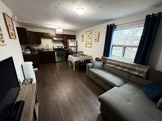 Photo du bâtiment - 20 Bradmon Dr