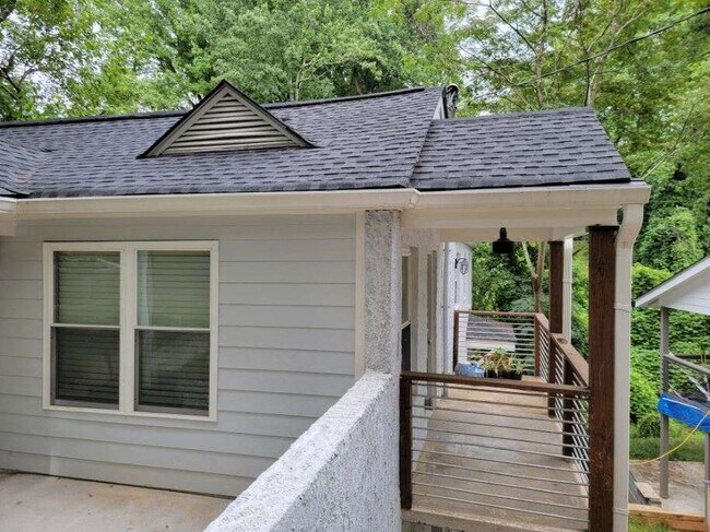 Building Photo - 35 Rockmart Dr NW