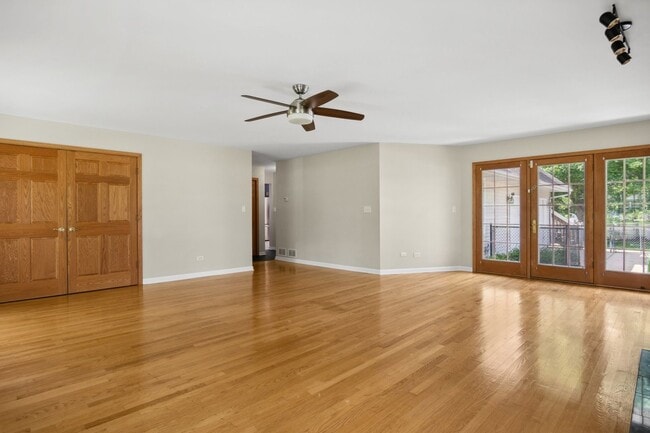 living room view 2 - 313 West St