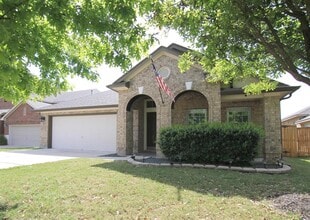 Building Photo - 3640 Rosalina Loop