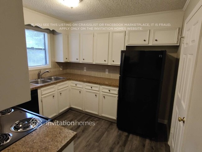 Building Photo - 2947 Gray Feather Dr