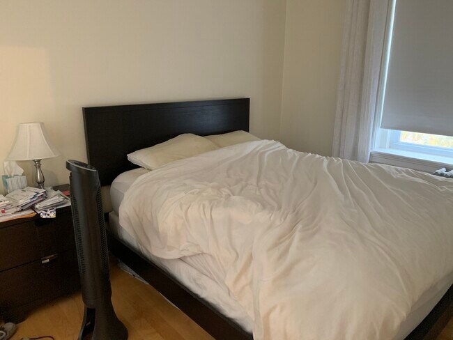 Building Photo - 281 Harvard St