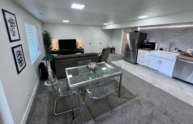 Foto del edificio - 2701 Sky View Dr