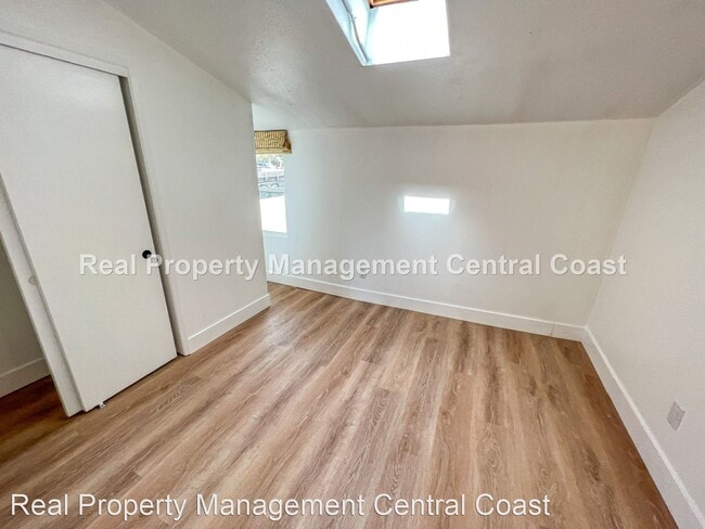 Building Photo - 3 br, 2 bath House - 1622 Chestnut Street