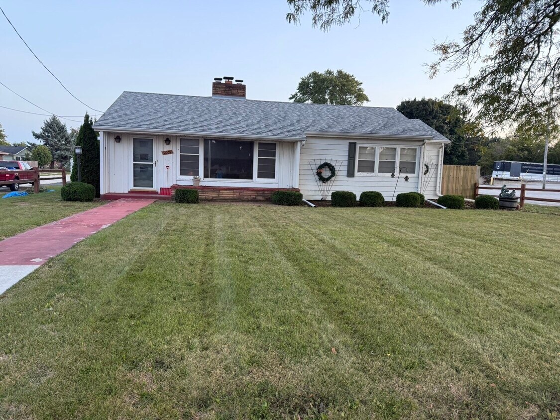 Primary Photo - 2009 Durand Ave