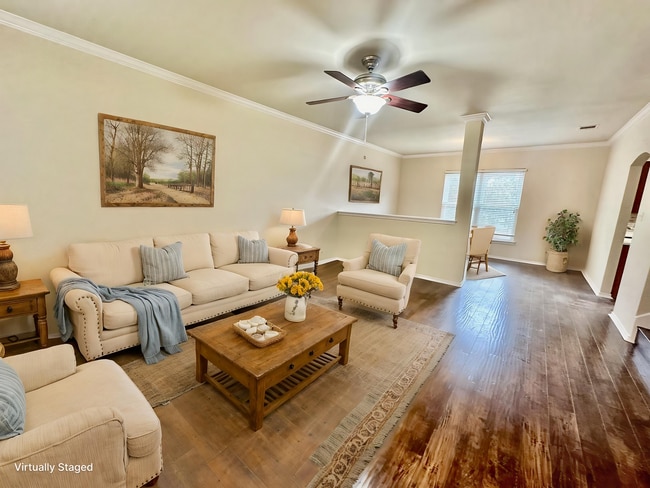 Photo - *Fantastic Home in Great Stone Oak Location*