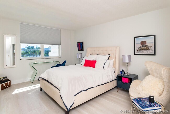 Foto del edificio - 2840 S Ocean Blvd