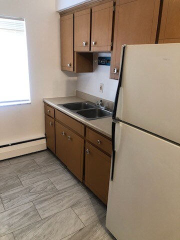 Foto del edificio - 4811 Cadieux Rd