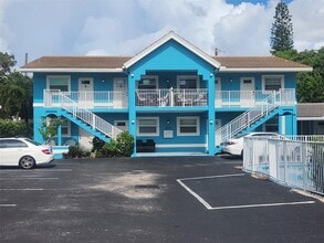 Building Photo - 509 Hibiscus Ave