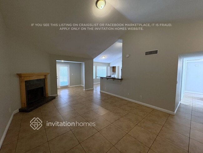 Building Photo - 5520 W Joan De Arc Ave