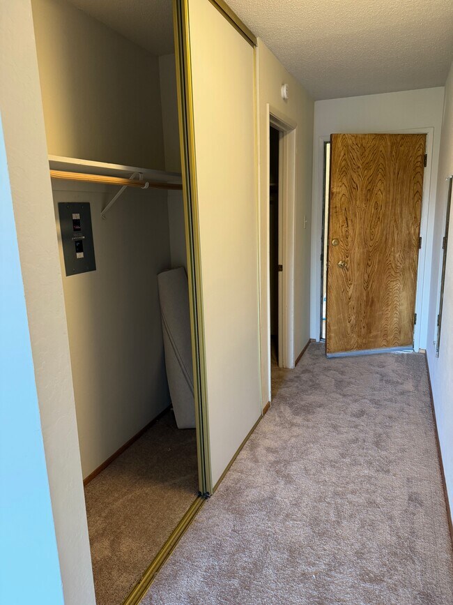 Foto del edificio - 2000 Durant Ave