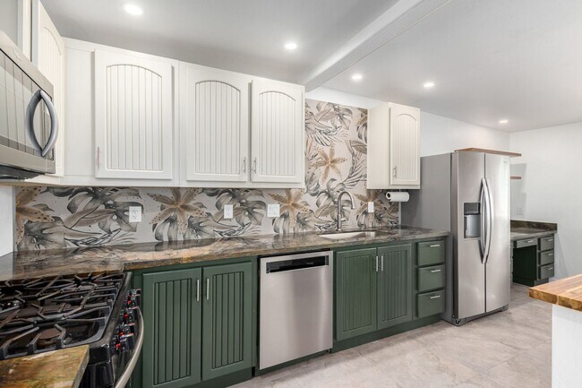 Foto del edificio - DESIGNER TOUCHES 3 bed/1 bath in Arcadia!